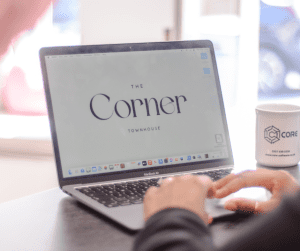 Laptop The Corner TownHouse